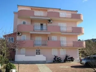 In Okrug Gornji With Sea View, Balcony, Air Conditioning, Wifi 5048-4 *