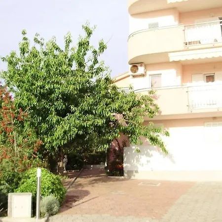 Apartment In Okrug Gornji With Sea View, Balcony, Air Conditioning, Wifi 5048-4 Trogir