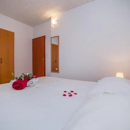 In Okrug Gornji With Sea View, Balcony, Air Conditioning, Wifi 5048-4 Apartment *