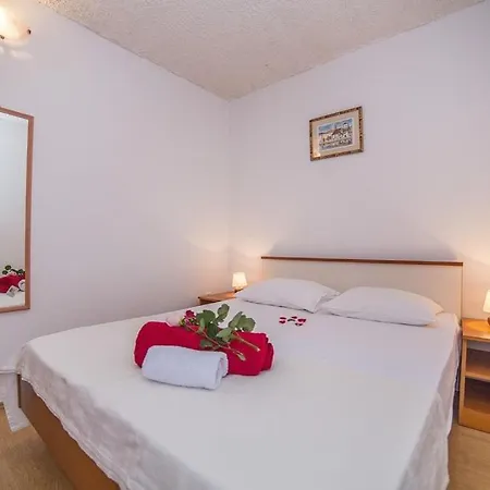 Apartment In Okrug Gornji With Sea View, Balcony, Air Conditioning, Wifi 5048-4 *